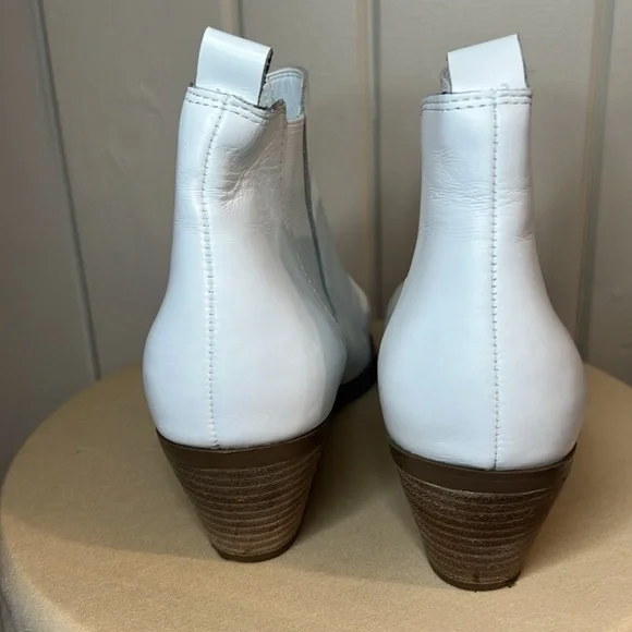 Marc Fisher Jayli Ankle Boot Size 8 - Picture 3 of 12